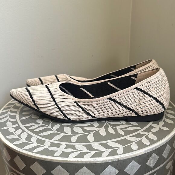 Vivaia Pointed Toe Striped Flats sz 42 - Picture 11 of 14
